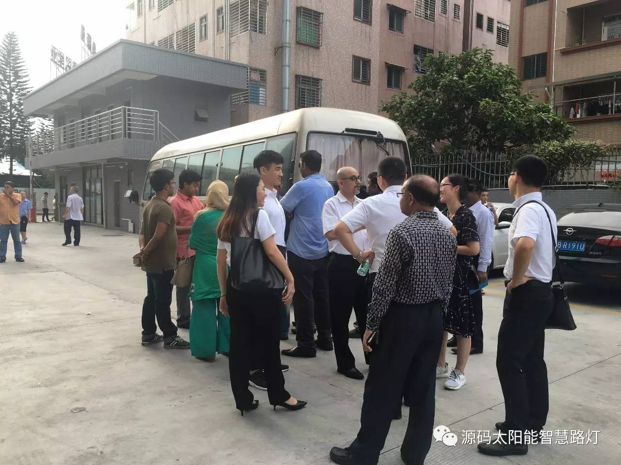 太陽(yáng)能，太陽(yáng)能路燈，路燈，太陽(yáng)臺(tái)路燈廠家