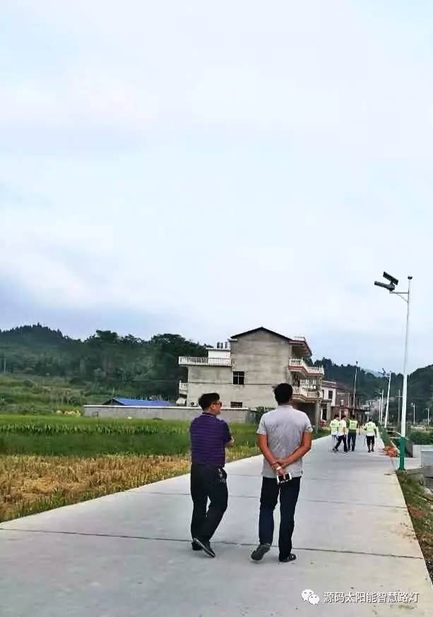 太陽能路燈，太陽能路燈廠家，太陽能路燈價格，太陽能平板燈，光伏照明，道路照明，助力新農村建設，太陽能路燈優質服務商