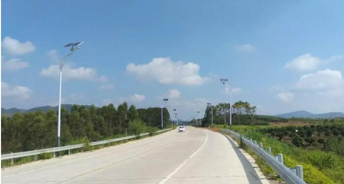 源碼太陽能路燈現(xiàn)場(chǎng)異常排除方法匯總